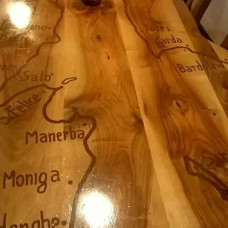 Gardablick アパート ティニャーレ